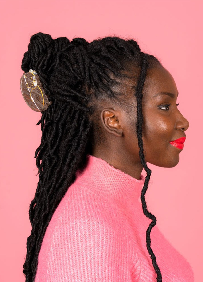 小白襪熟睡貓咪髮抓